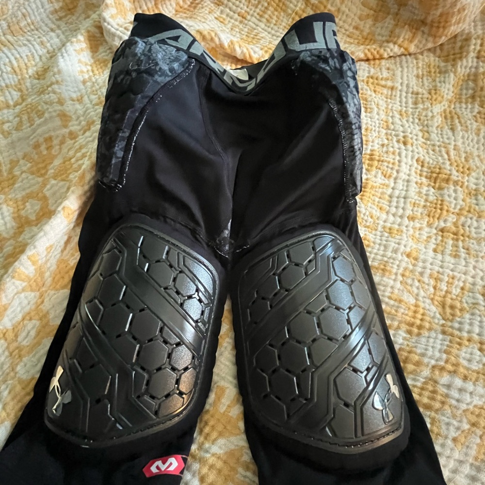 Under Armour Black Football girdle Shorts